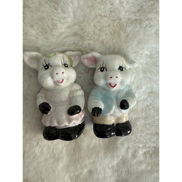 Vintage Piglets Salt & Pepper Shakers Ceramic Adorable - Picture 2 of 5